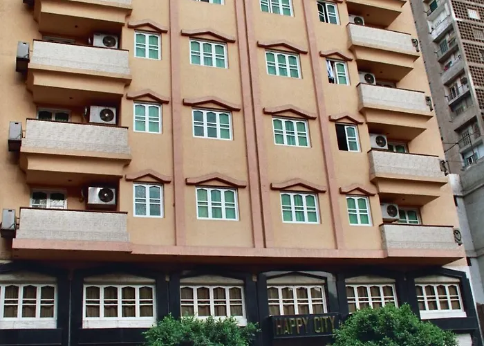 Happy City Hotel